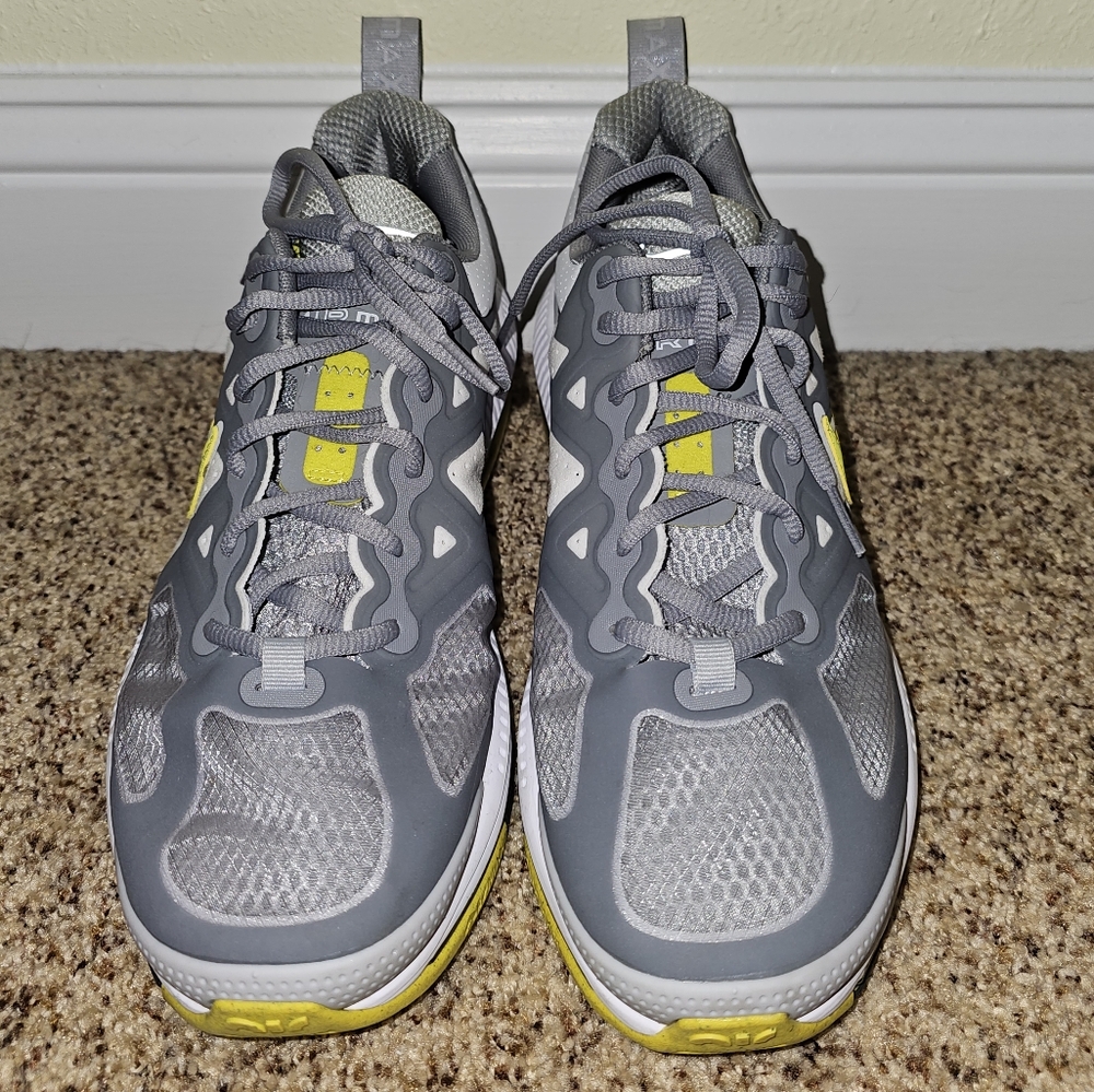 Nike Air Max Genome Neon - Grey Fog/High Voltage - CW1648-005 - Men's size 9.5